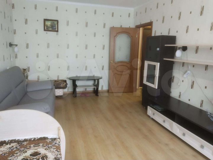 1-к. квартира, 40 м², 3/10 эт.