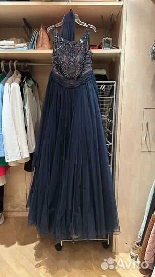 Вечернее платье в пол Sherri Hill