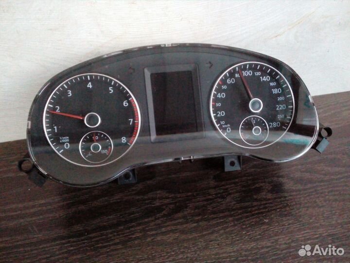 Панель приборов Vw Jetta 6