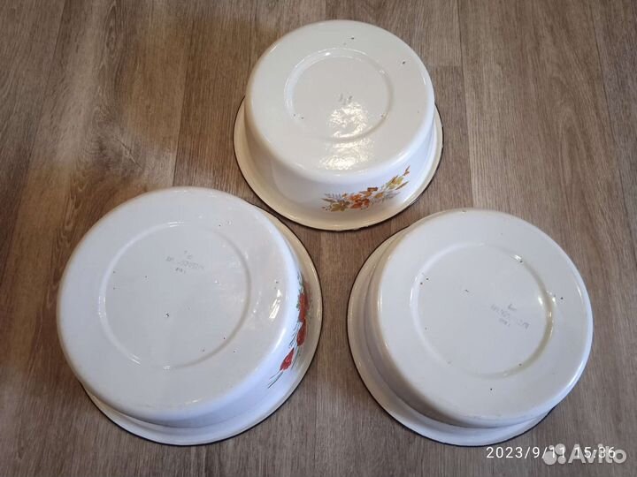 Миски эмалированные; миски из нрж; блюдо Цептер