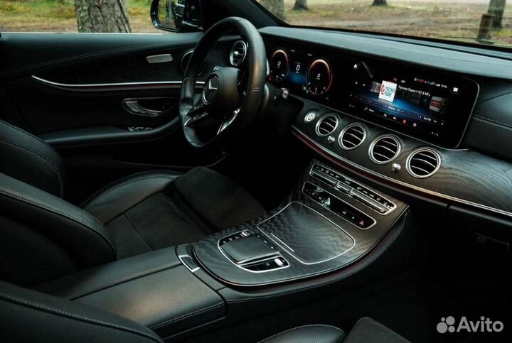 Требуется водитель на Mercedes тариф бизнес