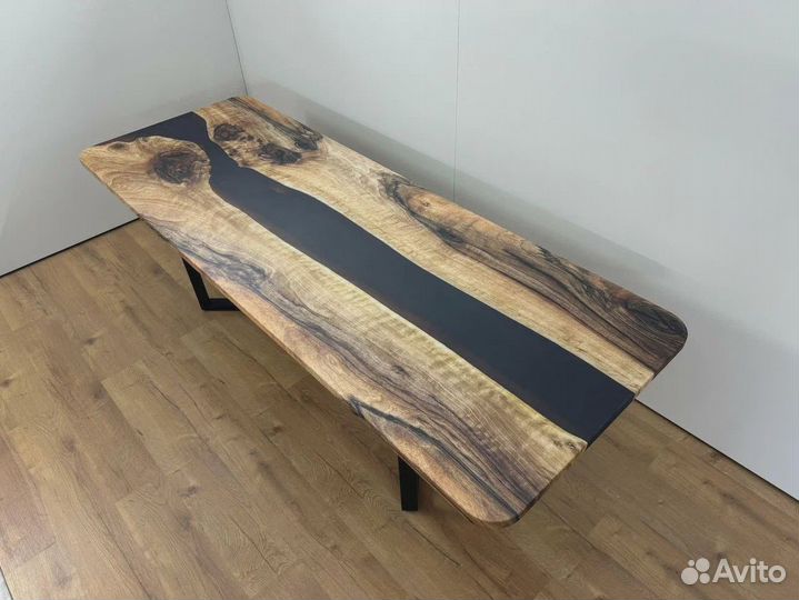 Стол кухонный thetable 250x90 см 3.25/3.1chalice W