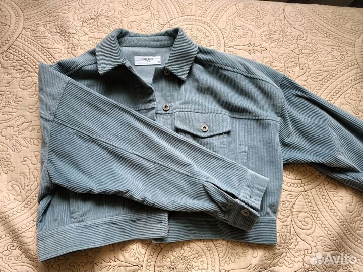 Джинсовая куртка 46