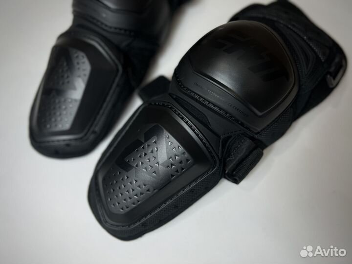 Наколенники Leatt Knee Guard Enduro Черный