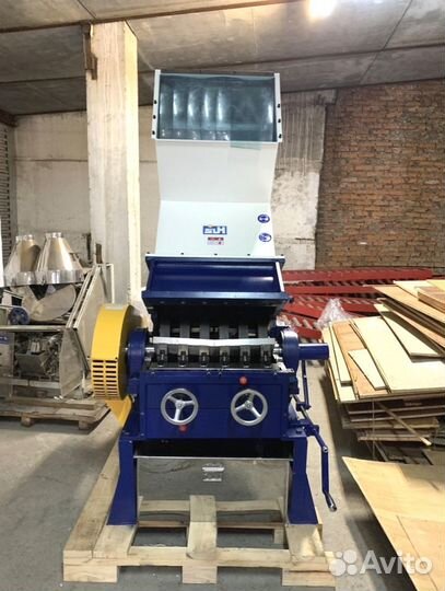 Дробилка для пластика huare HSS 800