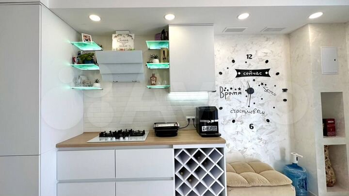 3-к. квартира, 104 м², 2/6 эт.