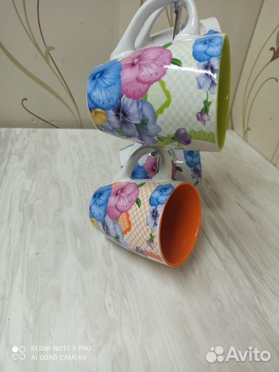 Набор кружек 4шт на подставке