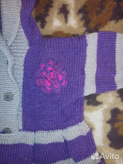 Конвертик прогулочный вязанный ручной работы