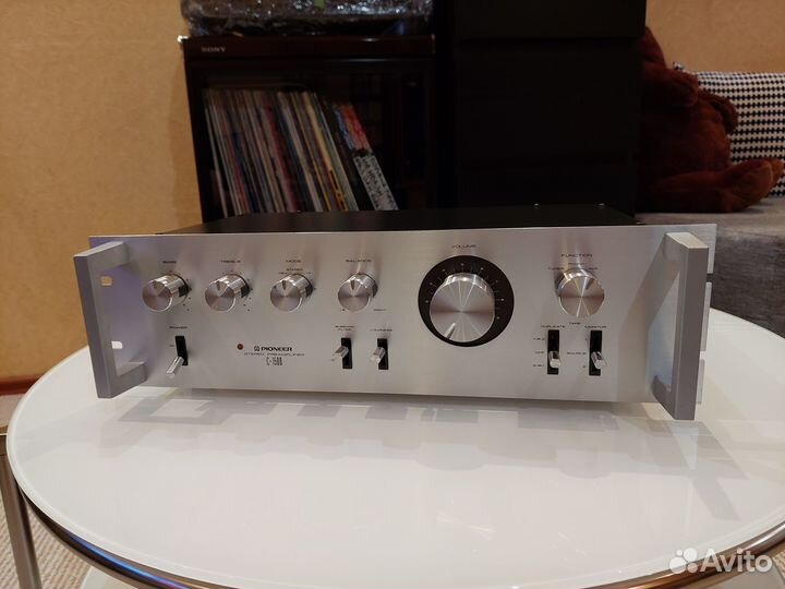 Предварительный усилитель Pioneer c-1500