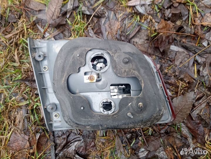 Фонарь задний правый Киа Маджентис, Оптима