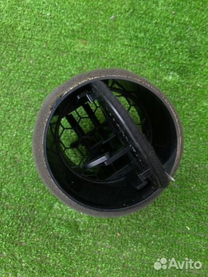 Решетка вентиляционная, дуйка правая Suzuki Grand