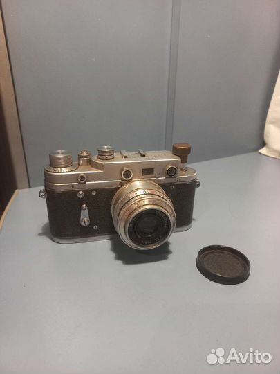 Плёночный фотоаппарат 