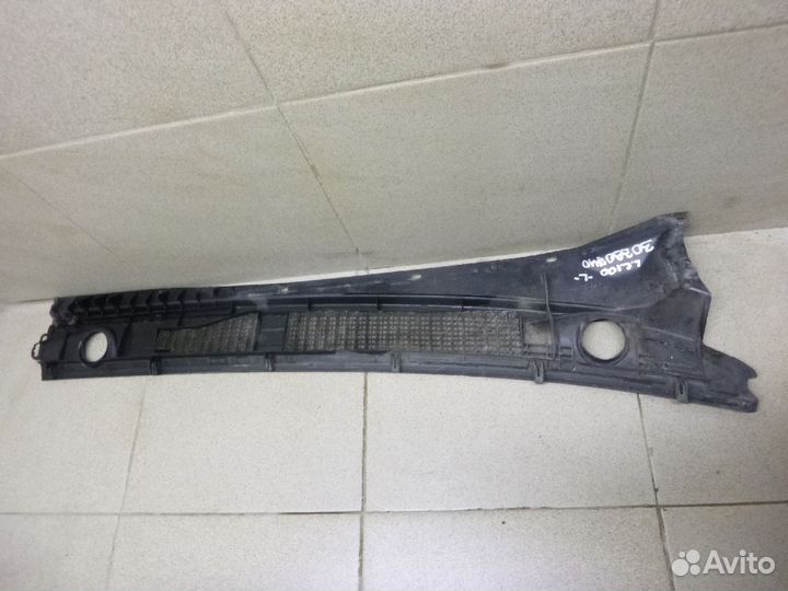 Решетка стеклоочистителя левая Land Cruiser 100