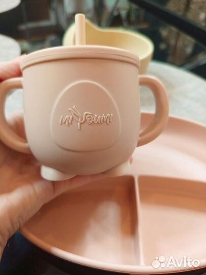 Силиконовая посуда для кормления miyoumi