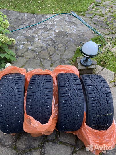 Nokian Tyres Hakkapeliitta 7 245/45 R19 98T