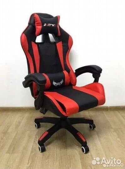 Офисное кресло (геймерское). Кресло для директора