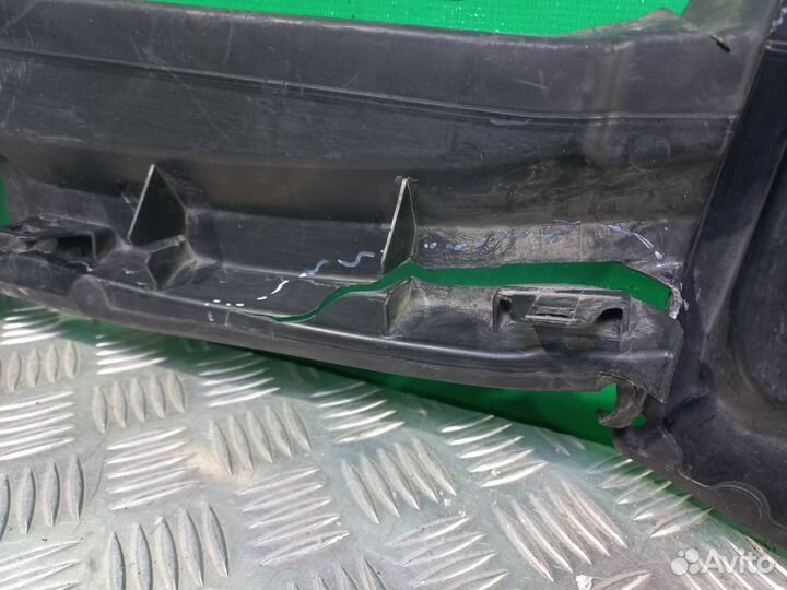 Дефлектор радиатора верхний Bmw 5 Series G30 G31