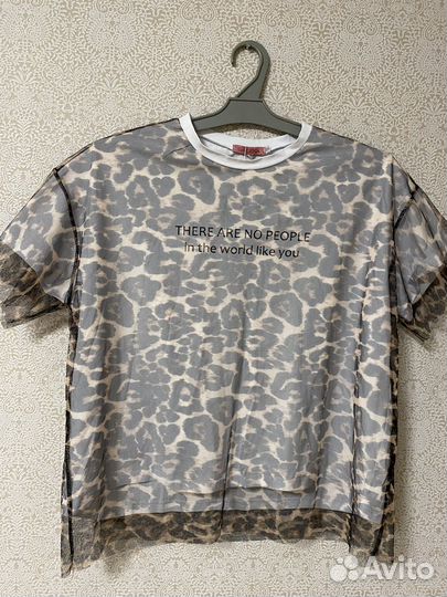 Футболка женская