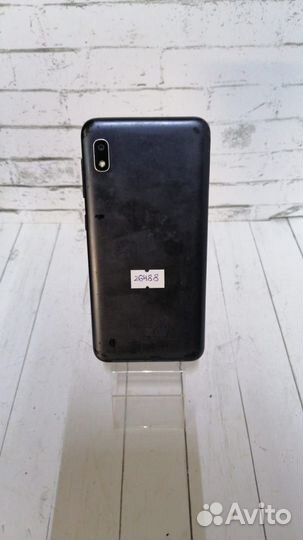 Samsung Galaxy A10, 2/32 ГБ