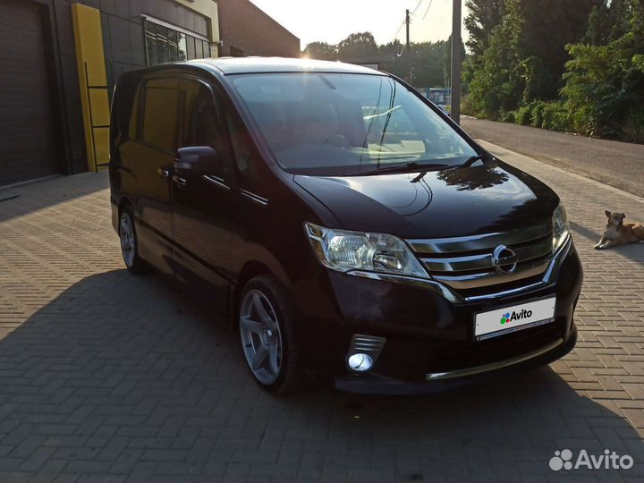 Nissan Serena 2.0 CVT, 2013, 60 000 км