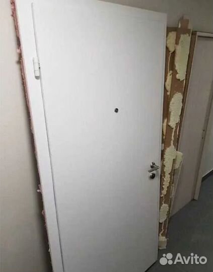 Дверь входная бу от пик