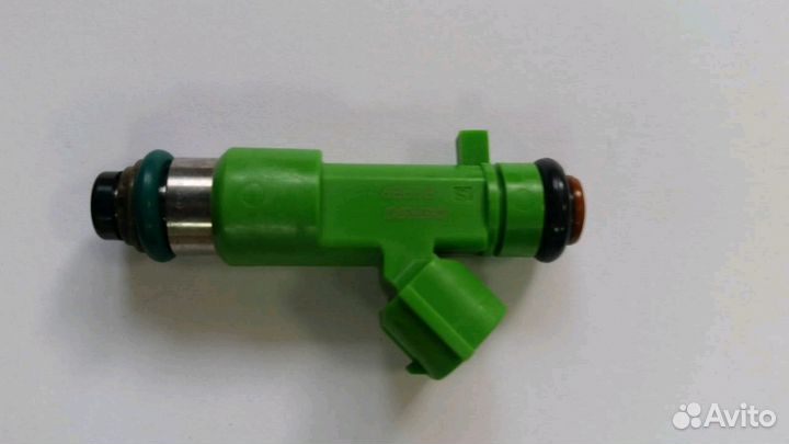Nissan Teana j32 3.5л Топливные форсунки на