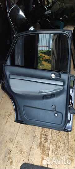 Дверь Ауди a4 b5 задняя левая черная