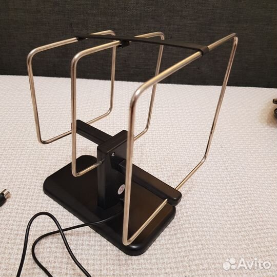 Цифровые тв приставки DVB-T2 +комнатные тв антенны