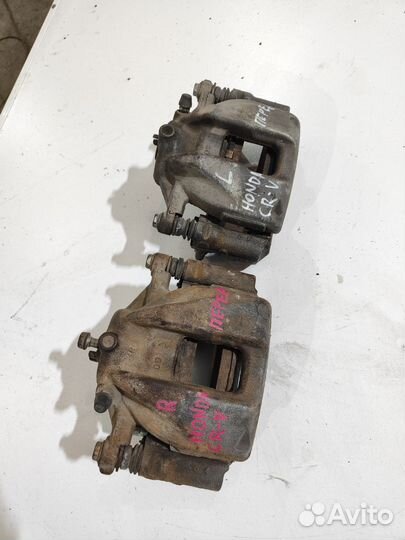 Суппорта передние левый,правый Honda CR-V IV 11—18