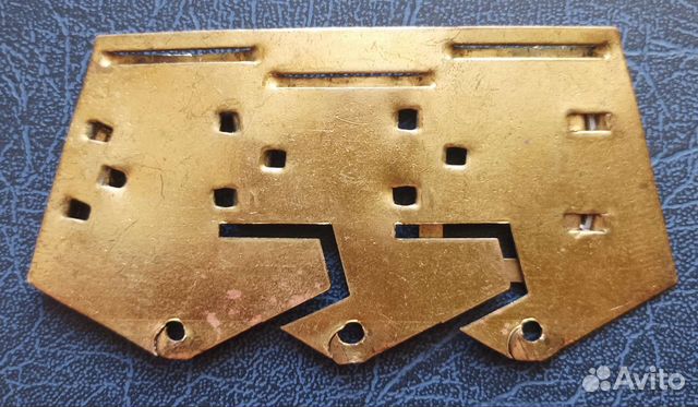 Колодка латунная на 3 медали