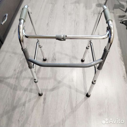 Ходунки для взрослых