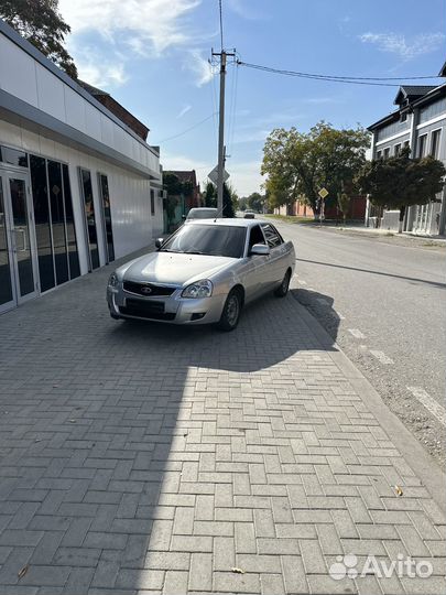 LADA Priora 1.6 МТ, 2010, 200 000 км