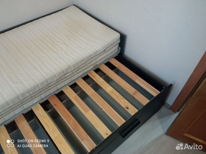 Кровать с матрасом бу