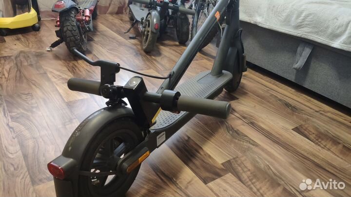 Электросамокат Xiaomi Essential