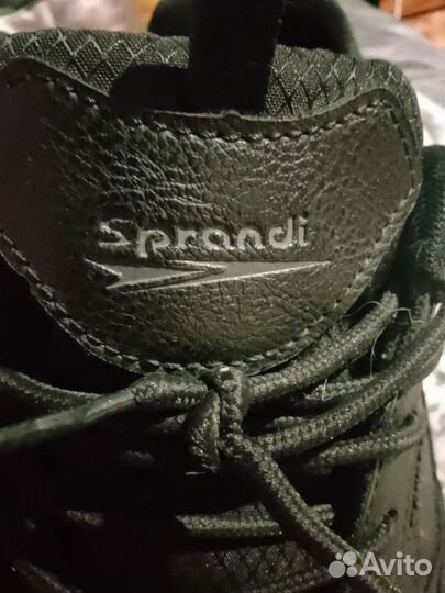 Кроссовки мужские sprandi