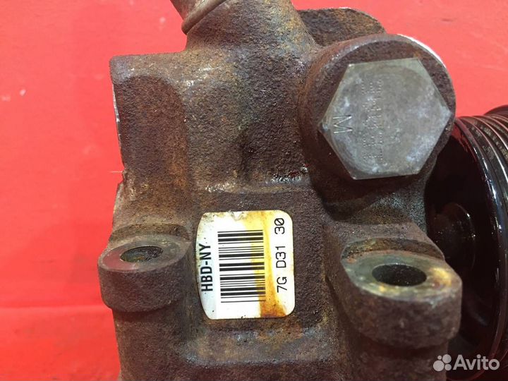 Насос гура Ford Fusion хетчбэк fyja 1.6L 1596