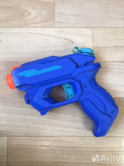 Водный пистолет