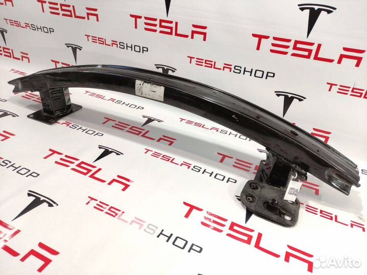 Усилитель переднего бампера Tesla Model S рест