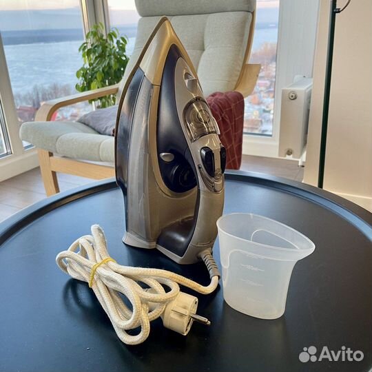 Утюг Philips Azur GC4870