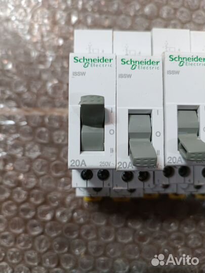 Schneider Electric A9E18073