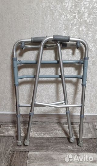 Ходунки для взрослых