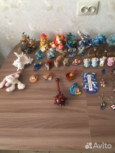 Сувениры, фигурки, статуэтки, брелки