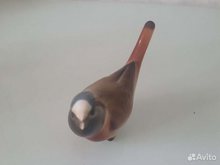 Статуэтка поползень птичка