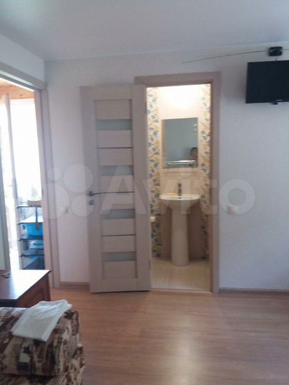 Комната 17 м² в 2-к., 2/2 эт.