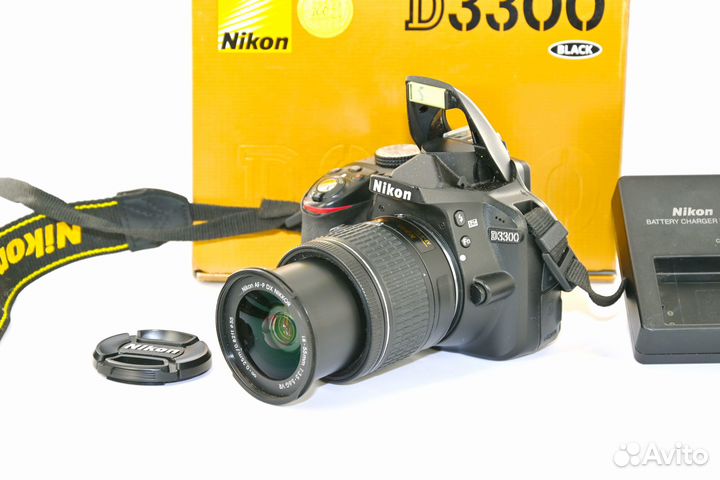 Nikon D3300 24.2MP зеркалка Kit AF-P VR 18-55