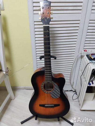 Акустическая гитара Brahner