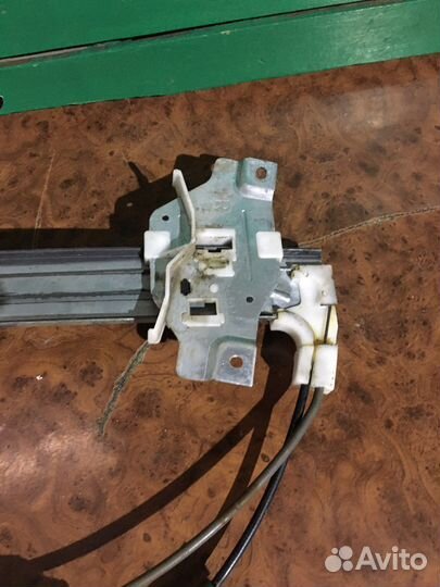 Стеклоподъемник Передний правый Kia Spectra