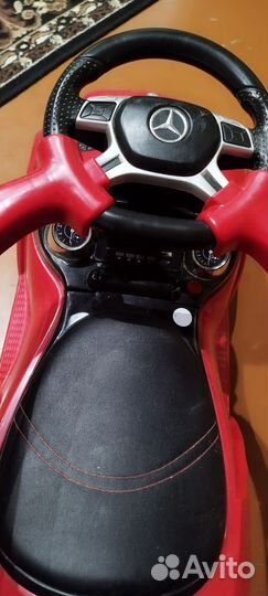 Машинка каталка толокар с ручкой mercedes