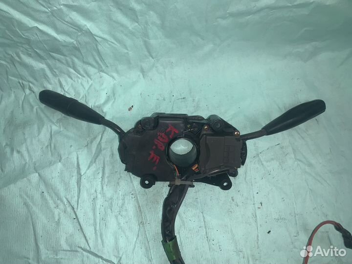 Подрулевой переключатель Toyota Carina E