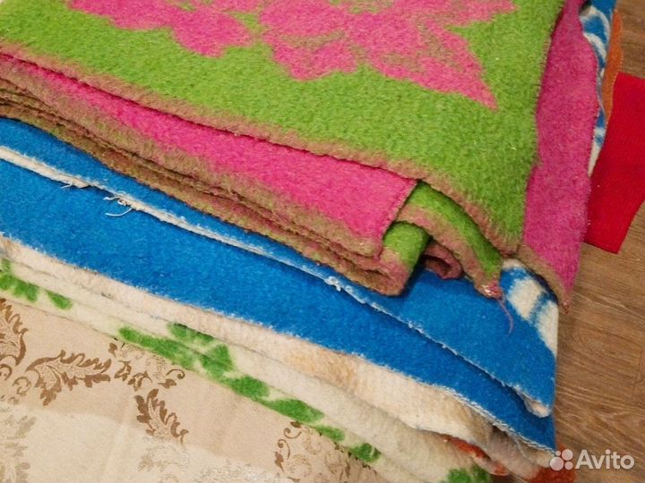 Одеяла с хранения